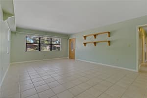570 AVENUE M SE, WINTER HAVEN, FL 33880 Sold 11/26/24