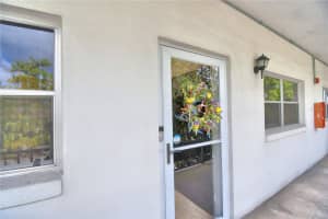 200 EL CAMINO DRIVE, WINTER HAVEN, FL 33884 Sold 11/19/24