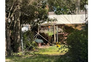 605 FLORIDA AVENUE, DUNDEE, FL 33838 Sold 05/16/25