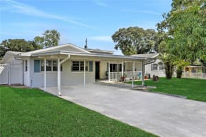 937 AVENUE L SE, WINTER HAVEN, FL 33880 Sold 05/01/25