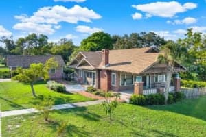 515 SESSOMS AVENUE, LAKE WALES, FL 33853 Sold 11/26/24