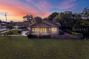 515 SESSOMS AVENUE, LAKE WALES, FL 33853 Sold 11/26/24