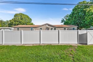 5711 CHERRY TREE DRIVE, LAKELAND, FL 33811 Sold 03/28/25