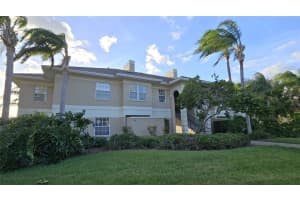 705 EAGLE POND DRIVE, WINTER HAVEN, FL 33884 Sold 11/29/24
