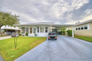 166 HOLIDAY LANE, AUBURNDALE, FL 33823 Sold 04/22/25
