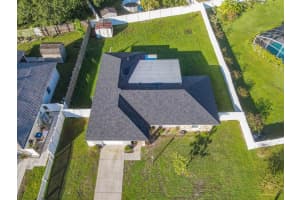 704 DEL PRADO DRIVE, KISSIMMEE, FL 34758 Sold 02/19/25