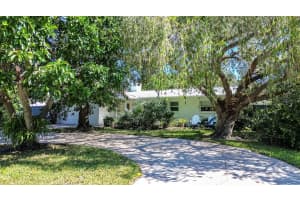 1479 S Evergreen Ave, CLEARWATER