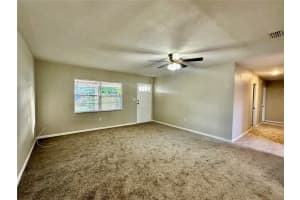 555 AVENUE O SE, WINTER HAVEN, FL 33880 Sold 04/11/25