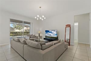 5233 OAKBOURNE AVE, DAVENPORT, FL 33837 Sold 04/28/25