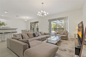 5233 OAKBOURNE AVE, DAVENPORT, FL 33837 Sold 04/28/25