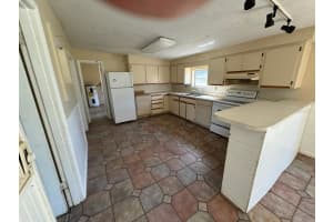 2822 HURST ROAD, AUBURNDALE, FL 33823 Sold 02/20/25