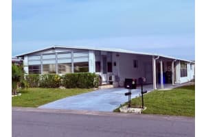 907 FOREST LAKE DRIVE, LAKELAND, FL 33809 Sold 02/05/25