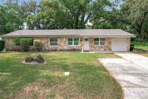 1914 CLOVERLAWN AVENUE, ORLANDO, FL 32806 Sold 12/18/24