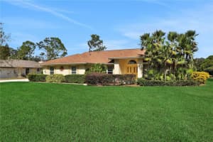 2910 PLANTATION ROAD, WINTER HAVEN, FL 33884 Sold 12/30/24