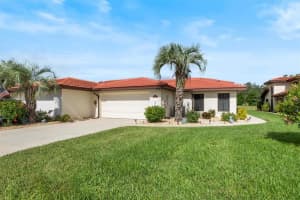2693 CLUBHOUSE DRIVE, LAKE WALES, FL 33898 Sold 03/24/25