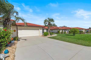 2693 CLUBHOUSE DRIVE, LAKE WALES, FL 33898 Sold 03/24/25