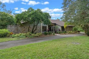 123 OLD SPANISH WAY, WINTER HAVEN, FL 33884 Sold 03/14/25