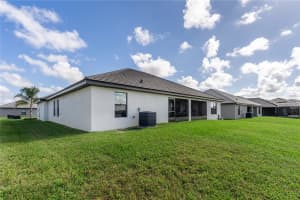 5051 TENNESSEE LAKE DRIVE, AUBURNDALE, FL 33823 Sold 04/01/25