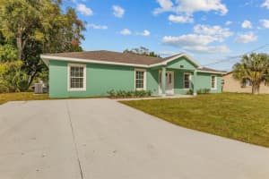 221 AVENUE P NW, WINTER HAVEN, FL 33881 Sold 04/02/25