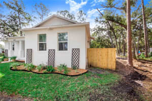 1211 HOLLYWOOD LANE, LAKELAND, FL 33809 Sold 03/28/25