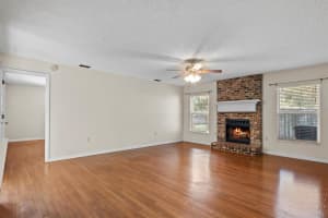 2247 GROVEGLEN CIRCLE, LAKELAND, FL 33812 Sold 12/20/24