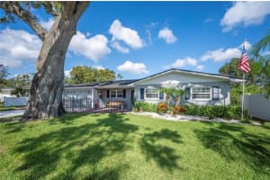 2116 GACHET BOULEVARD, LAKELAND, FL 33813 Sold 01/10/25