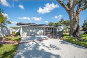 2116 GACHET BOULEVARD, LAKELAND, FL 33813 Sold 01/10/25