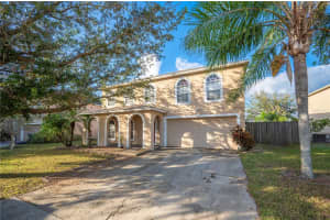 5844 ROYAL HILLS CIRCLE, WINTER HAVEN, FL 33881 Sold 03/26/25