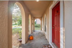 5844 ROYAL HILLS CIRCLE, WINTER HAVEN, FL 33881 Sold 03/26/25