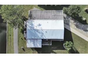 4950 FOXWOOD LAKE DR, LAKELAND, FL 33810 Sold 02/14/25