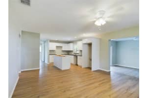 213 RHEA CIRCLE, LAKELAND, FL 33813 Sold 03/18/25