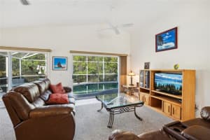 212 14TH PLACE, VERO BEACH, FL 32960 - MLS#MFRP4932796