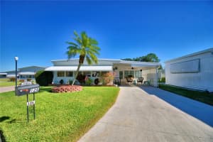 126 PARADISE LANE, AUBURNDALE, FL 33823 Sold 02/21/25