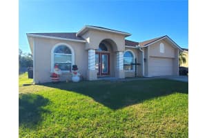 2712 Oak Hammock Loop, MULBERRY