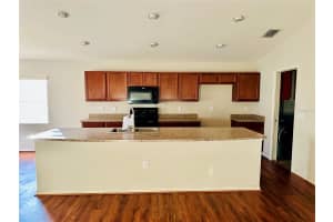 1825 SKYVIEW DRIVE, AUBURNDALE, FL 33823 Sold 01/24/25