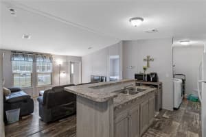 4802 WALNUT CIRCLE, LAKELAND, FL 33810 Sold 02/21/25