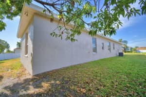 7335 BENT GRASS DRIVE, WINTER HAVEN, FL 33884 Sold 02/21/25