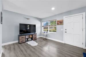 2918 PINEWAY AVENUE, LAKELAND, FL 33803 Sold 01/27/25