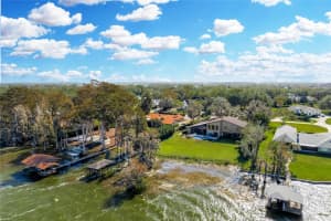 9 SKIDMORE ROAD, WINTER HAVEN, FL 33884 Sold 03/27/25