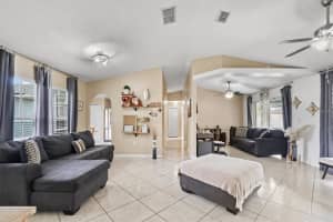 910 NANCY COURT, KISSIMMEE, FL 34759 Sold 08/15/25