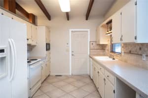 1988 13TH STREET, WINTER HAVEN, FL 33881 Sold 02/03/25