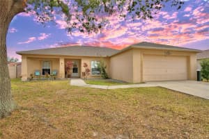 1490 Meadows Pond Dr, BARTOW