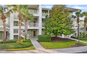 805 GRAN BAHAMA BOULEVARD, DAVENPORT, FL 33897 Sold 01/30/25