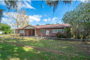 4737 POCAHONTAS LANE, LAKELAND, FL 33810 Sold 02/27/25