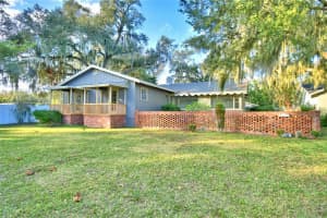 2036 LAKE ARIANA BOULEVARD, AUBURNDALE, FL 33823 Sold 08/12/25