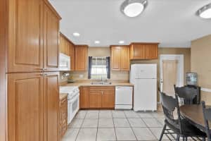 222 KILMER LANE, WINTER HAVEN, FL 33884 Sold 02/25/25