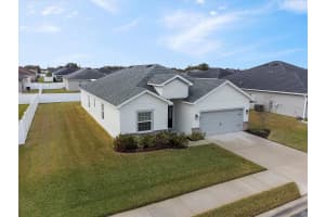 425 RIDERS LOOP, AUBURNDALE, FL 33823 Sold 05/27/25
