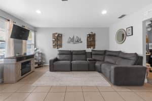 1734 AVENUE C NE, WINTER HAVEN, FL 33881 Sold 03/17/25