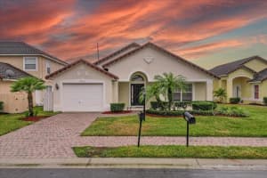 421 ROBIN ROAD, DAVENPORT, FL 33896 Sold 03/05/25