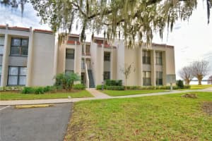 608 SWEET BAY CIRCLE, WINTER HAVEN, FL 33884 - MLS#MFRP4933445